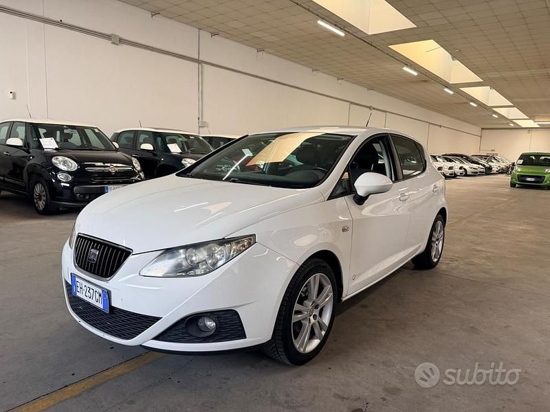 Usata Seat Ibiza Style 74 CV (54 kW) 2011 Bianco Berlina