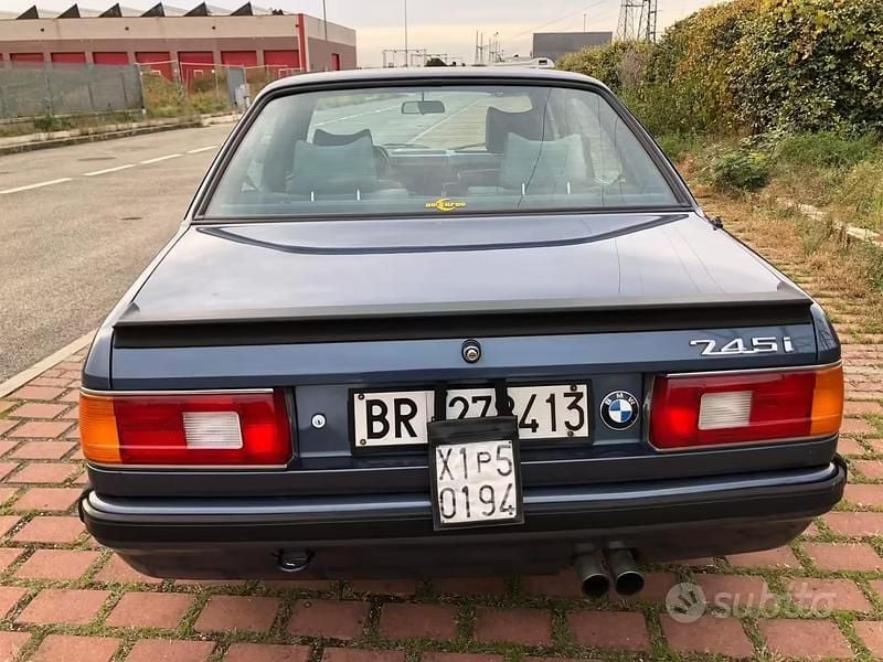 Usata BMW 745 220 CV (161 kW) 1987 Blu Berlina