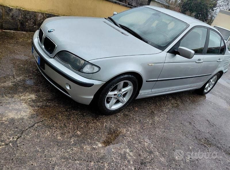 Usata BMW 320 Efficient Dynamics 2002 Station wagon