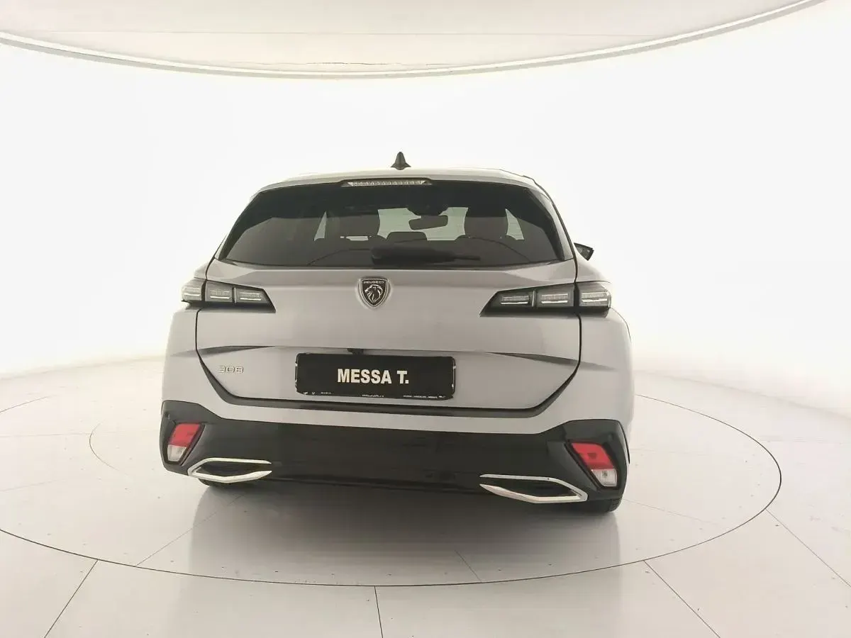 Usata Peugeot 308 SW Allure 131 CV (96 kW) 2023 Grigio scuro Station wagon