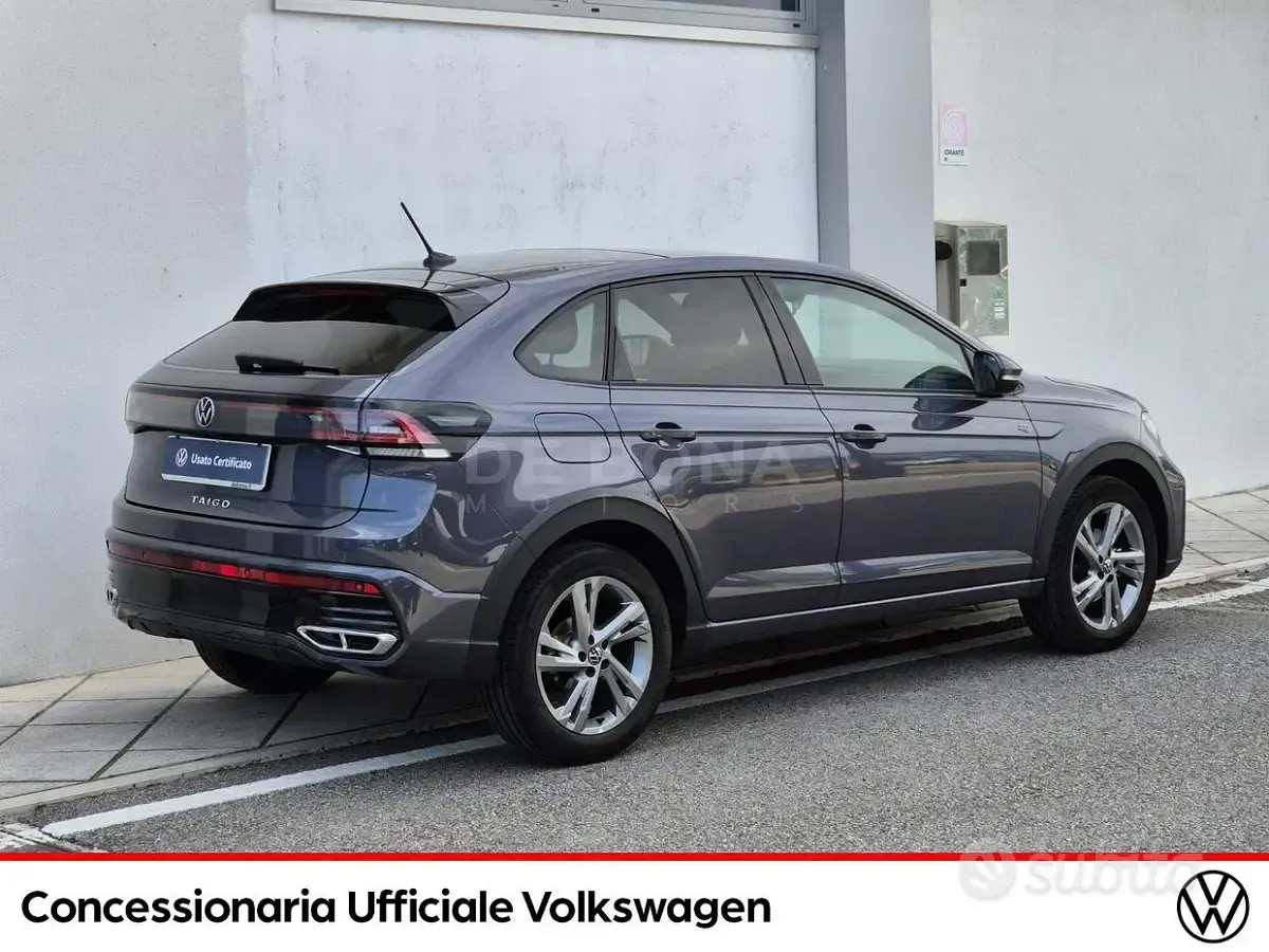 Usata VW Taigo R-line 116 CV (85 kW) 2024 Grigio SUV