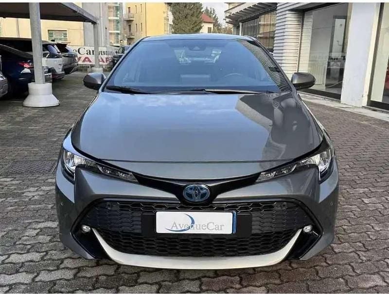 Usata Toyota Corolla 152 CV (111 kW) 2021 Grigio Berlina