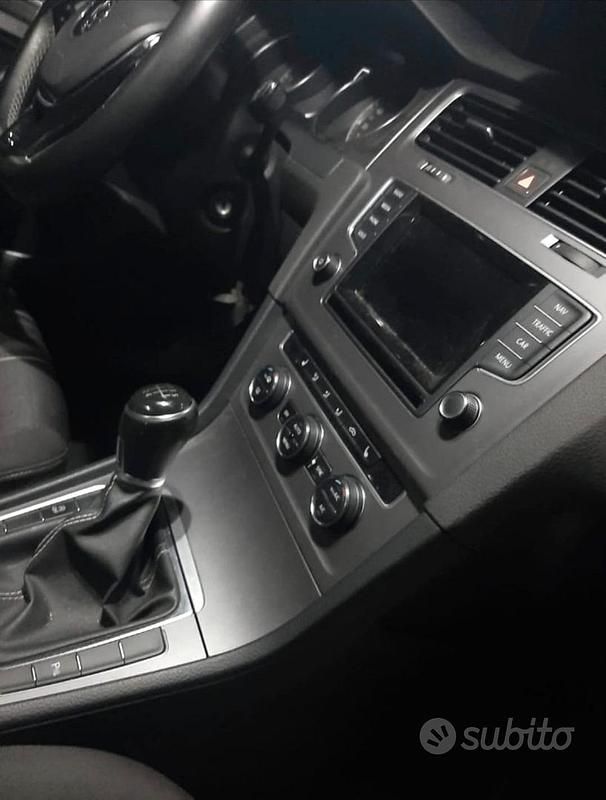 Usata VW Golf VII 110 CV (80 kW) 2015 Berlina