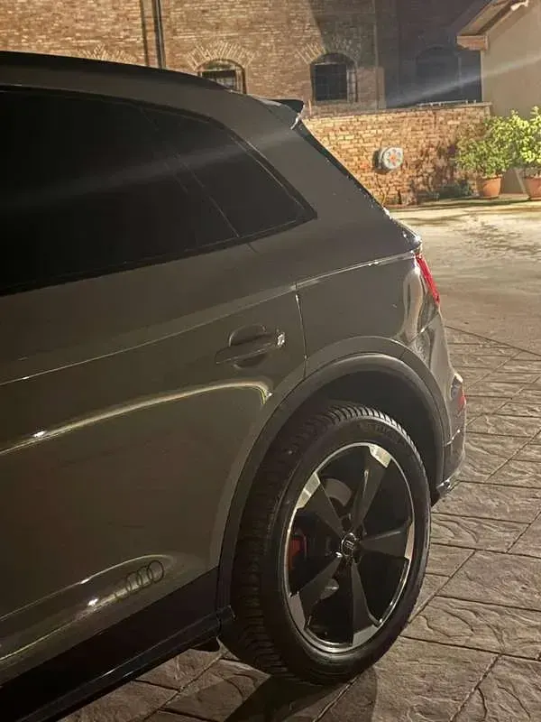 Usata Audi Q5 Business 190 CV (139 kW) 2017 Grigio SUV