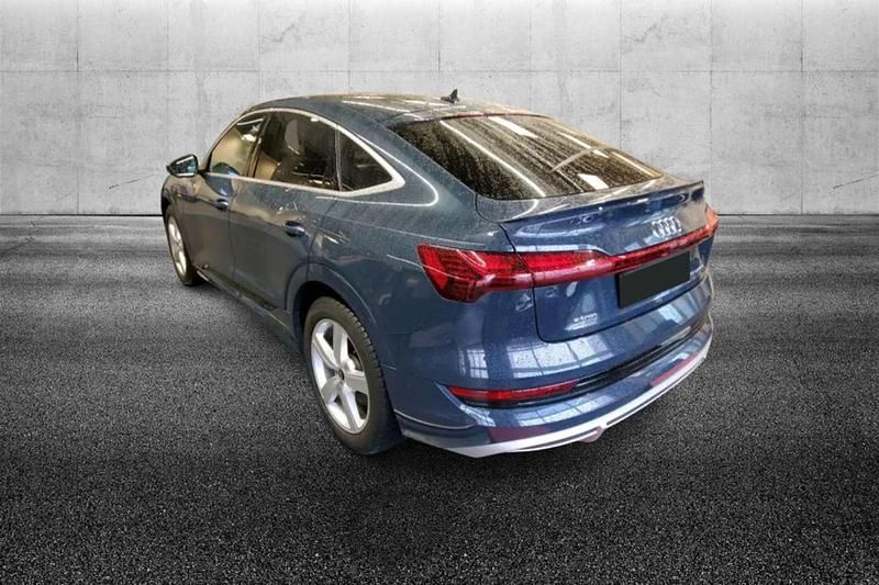 Usata Audi e-tron S-Line 158 kW (215 CV) 2022 Blu/azzurro SUV