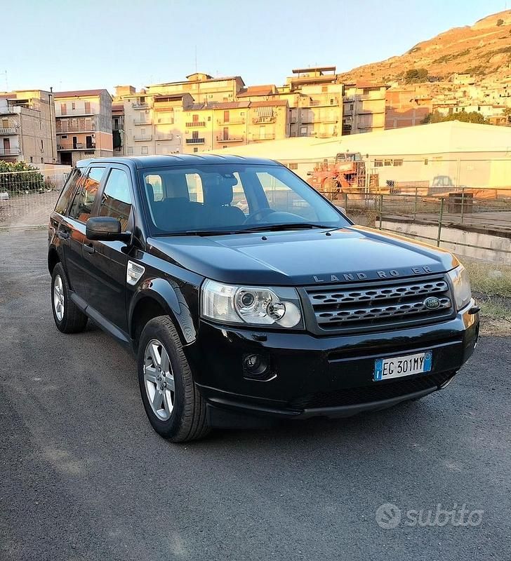 Usata Land Rover Freelander 2 HSE 150 CV (110 kW) 2011 Nero SUV