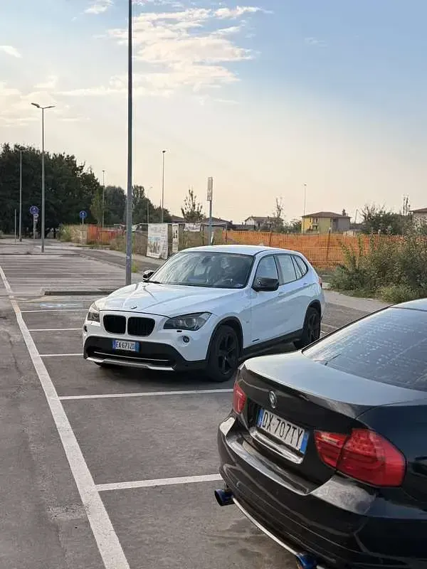 Usata BMW X1 177 CV (130 kW) 2010 Bianco SUV