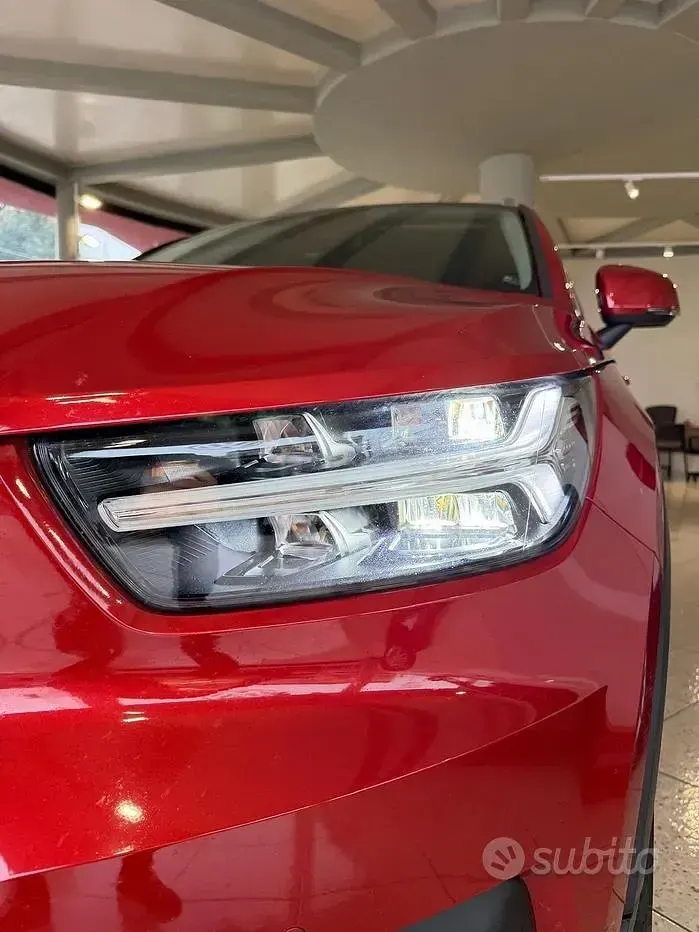 Usata Volvo XC40 R-Design 150 CV (110 kW) 2020 Rosso SUV