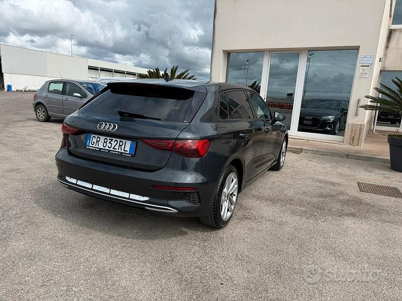 Brugt Audi A3 Comfort 150 HK (110 kW) 2021 Grå Sedan