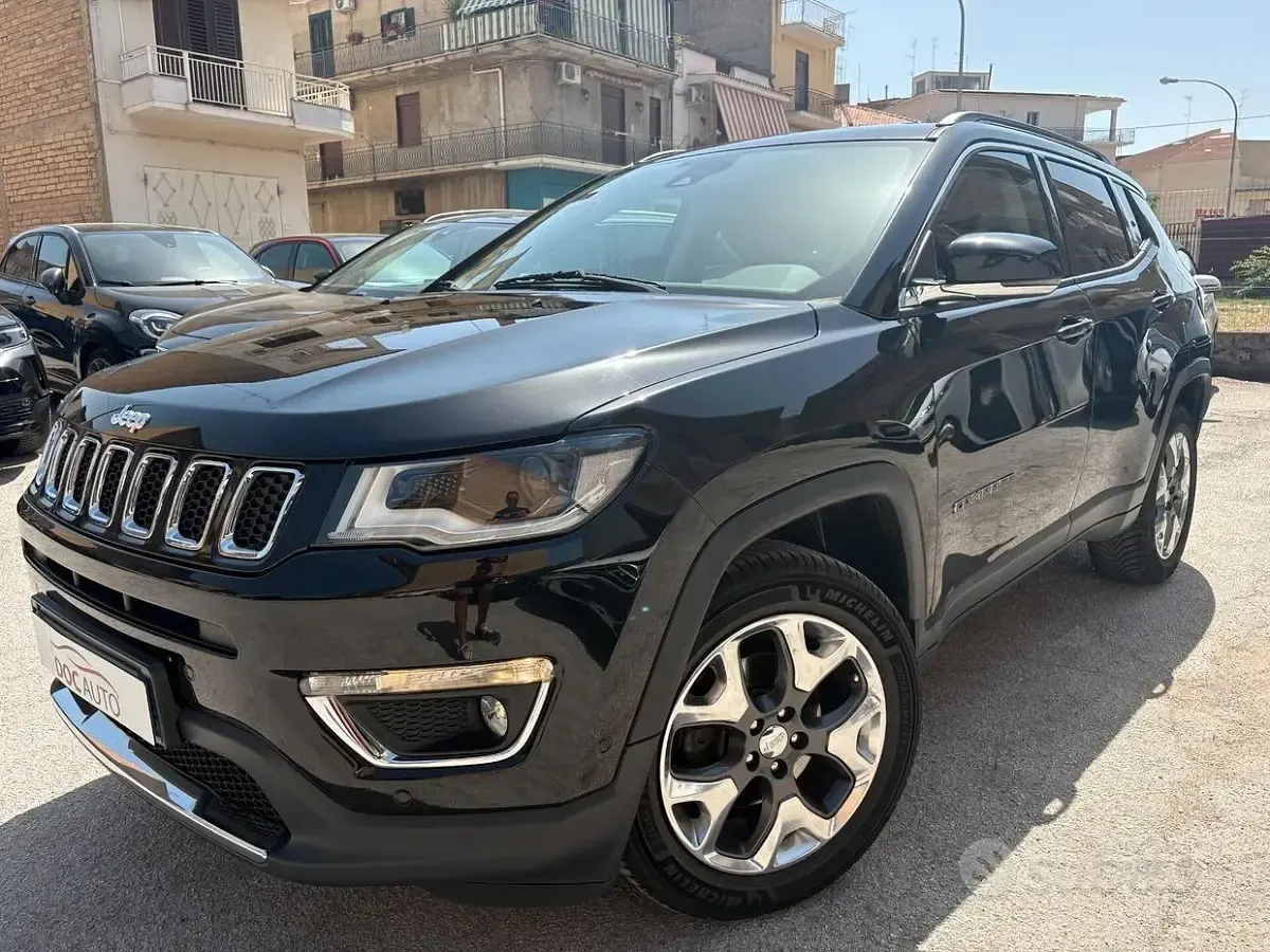Usata Jeep Compass Limited 140 CV (102 kW) 2018 Nero SUV