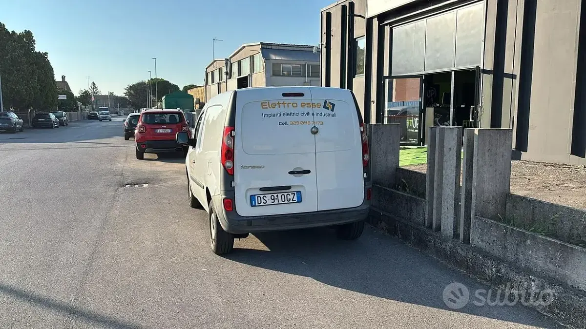 Usata Renault Kangoo 105 CV (77 kW) 2008 Monovolume