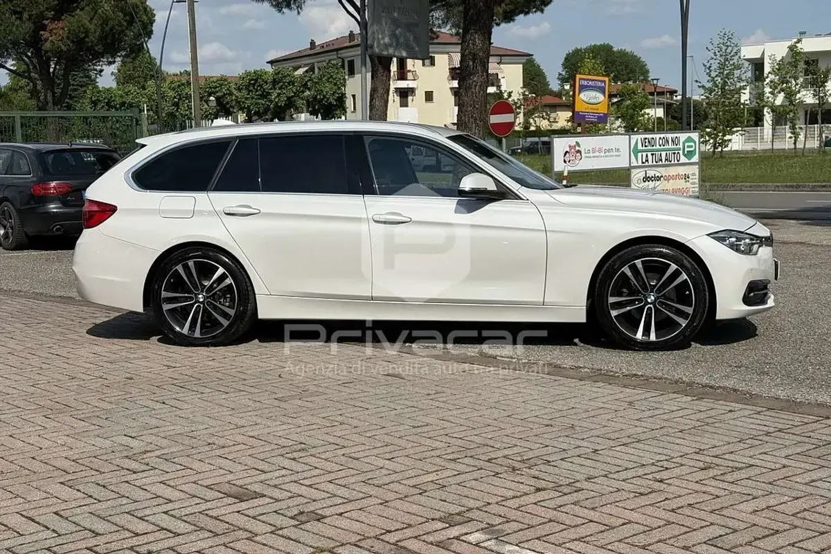 Usata BMW 318 Sport Line 150 CV (110 kW) 2019 Bianco Station wagon