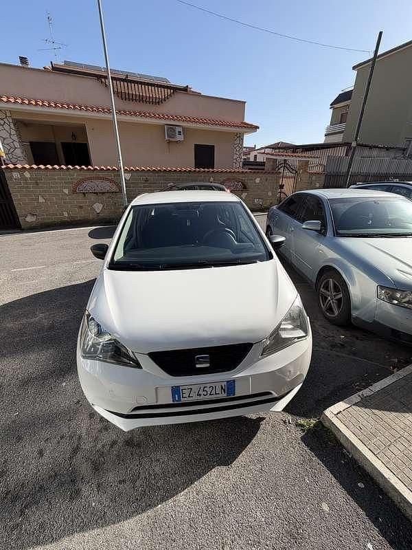 Usata Seat Mii Style 68 CV (50 kW) 2015 Bianco Utilitaria