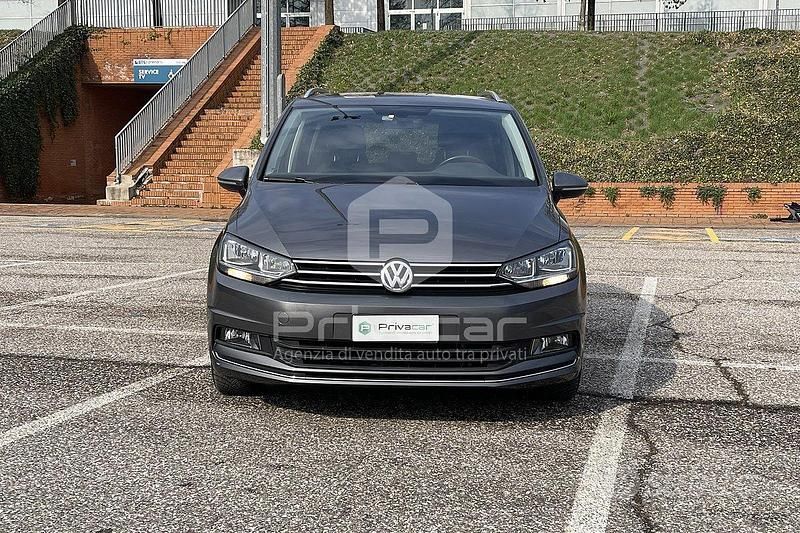 Usata VW Touran Executive 150 CV (110 kW) 2016 Grigio Monovolume