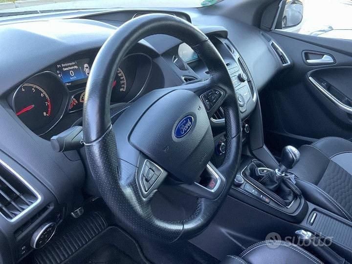 Occasion Ford Focus ST 250 ch (183 kW) 2015 Bleue Berline