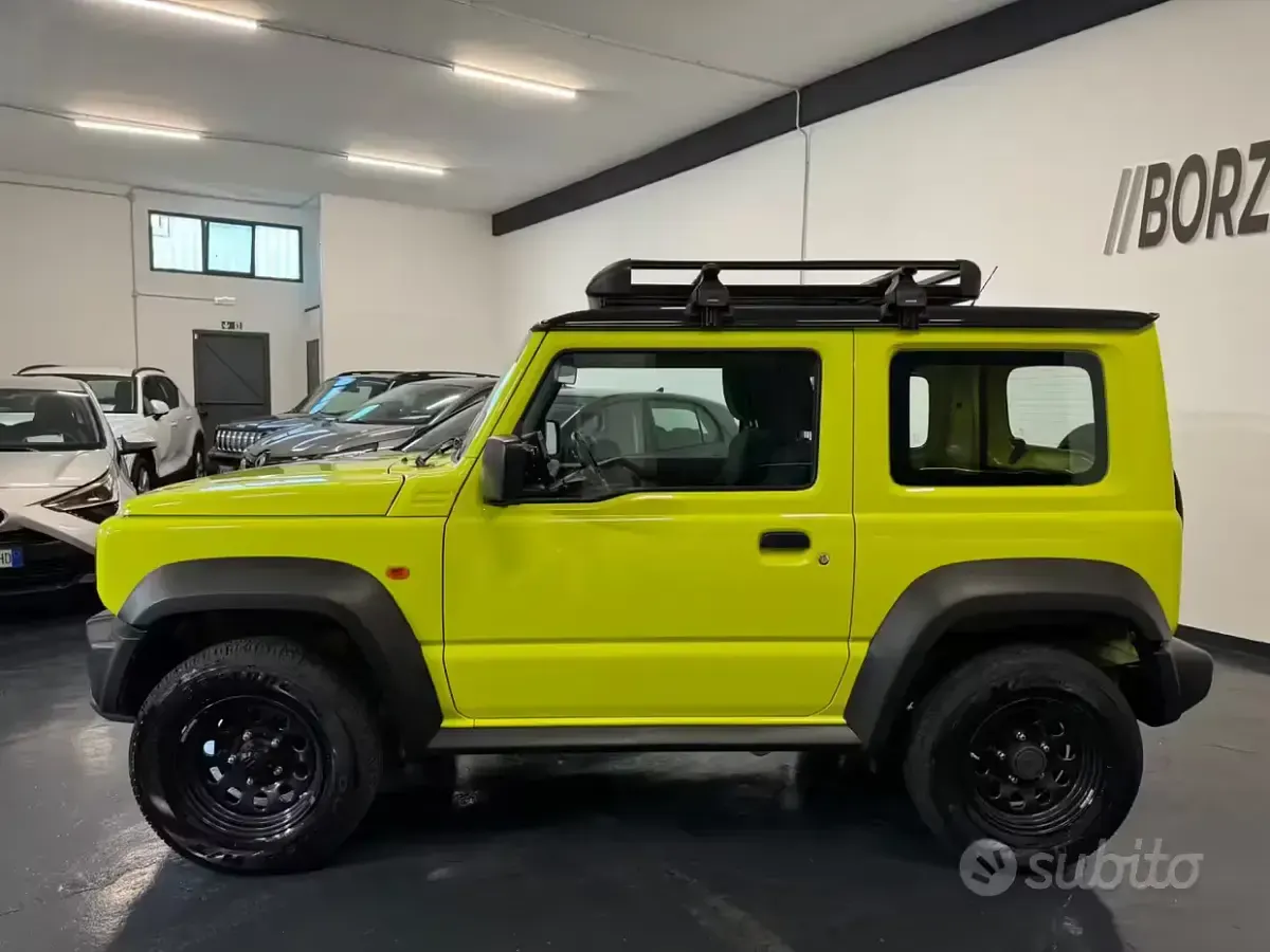 Usata Suzuki Jimny 102 CV (75 kW) 2021 Giallo SUV