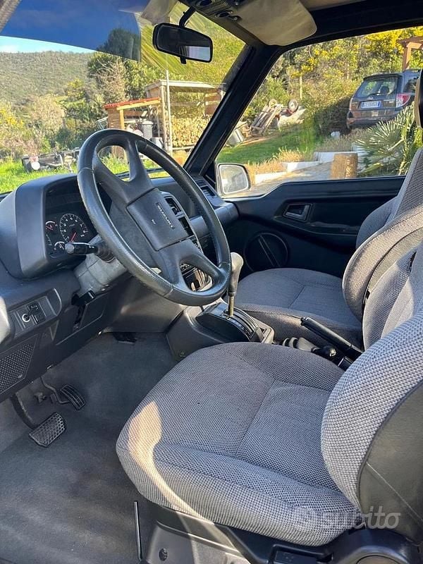 Usata Suzuki Vitara 75 CV (55 kW) 1991 Nero SUV