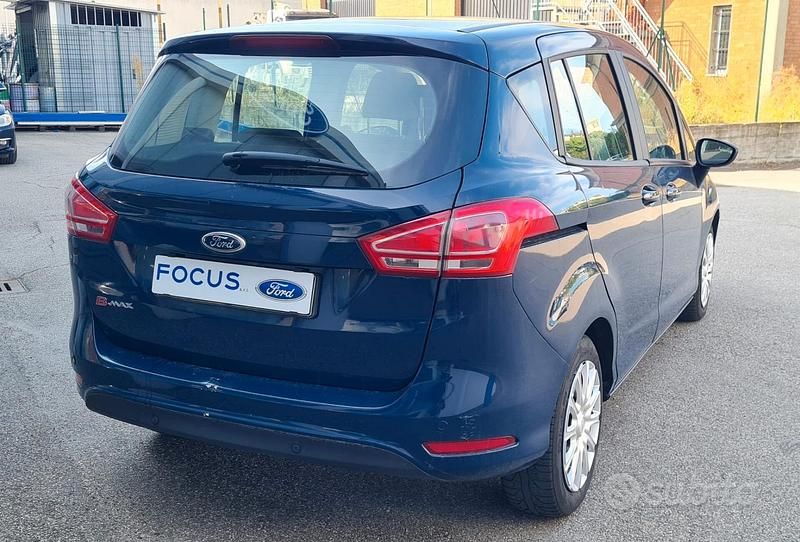 Usata Ford B-MAX 75 CV (55 kW) 2017 Blu/azzurro Monovolume