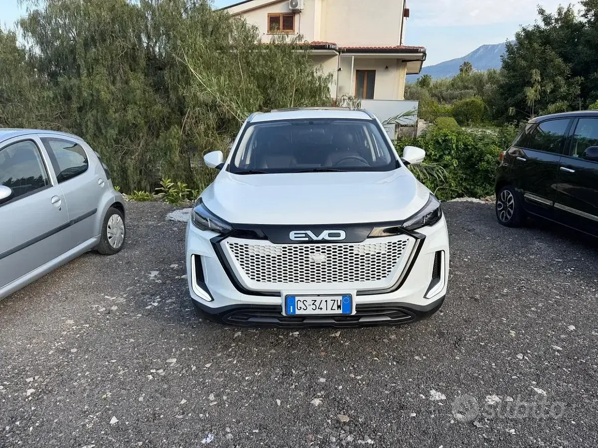 Usata EVO Evo 5 120 CV (88 kW) 2024 Bianco SUV