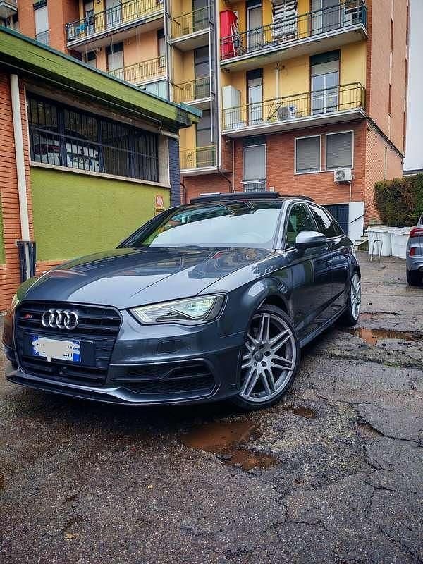 Grigio Usata 2016 Audi S3 Ambiente Tre volumi | 26.000 € (Buon prezzo) - Immagine 1/4