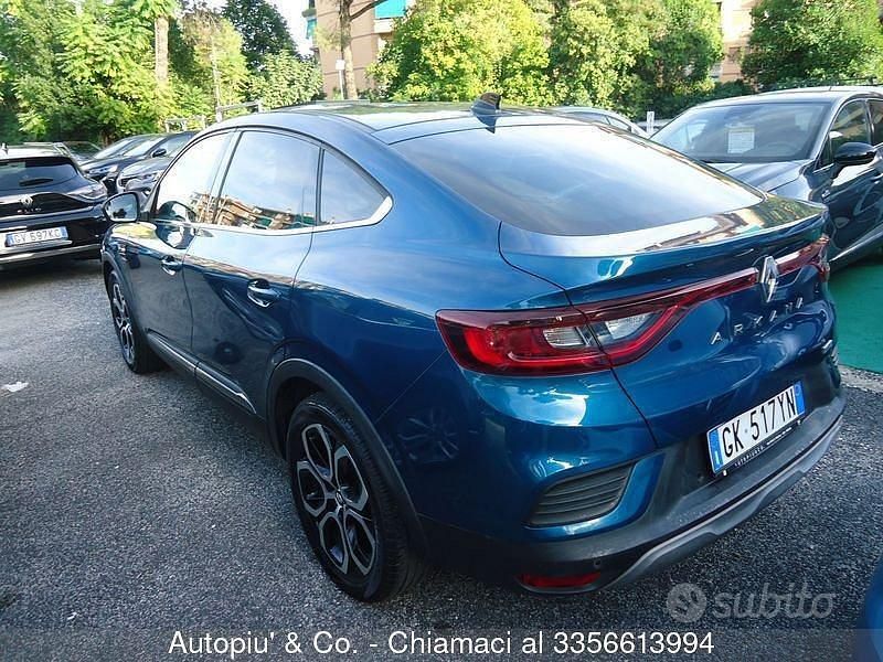 Usata Renault Arkana Techno 145 CV (106 kW) 2022 Blu SUV