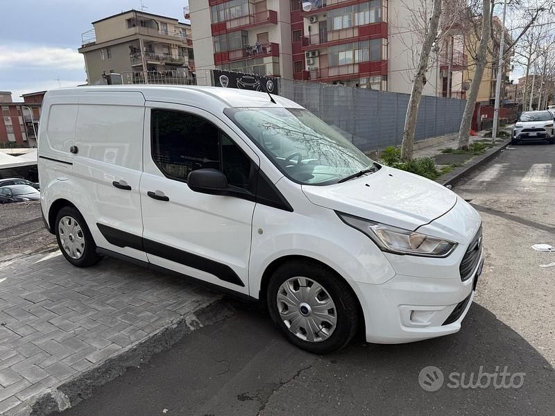 Usata Ford Transit Connect Trend 101 CV (74 kW) 2019 Bianco Monovolume