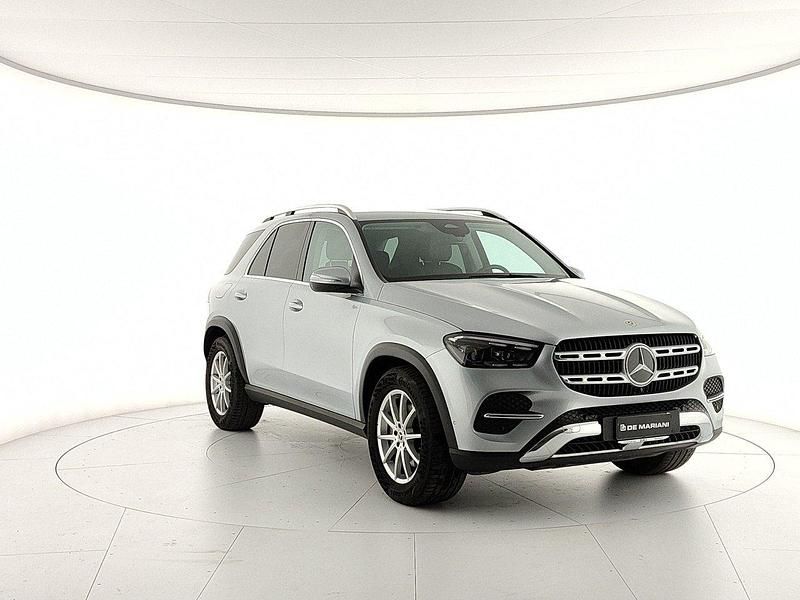 Begagnad Mercedes GLE300 Advanced 269 HK (197 kW) 2025 Silver SUV
