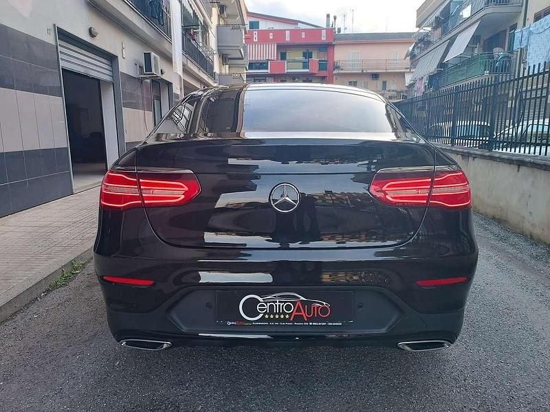Usata Mercedes GLC220 Premium 170 CV (125 kW) 2018 Nero Coupé