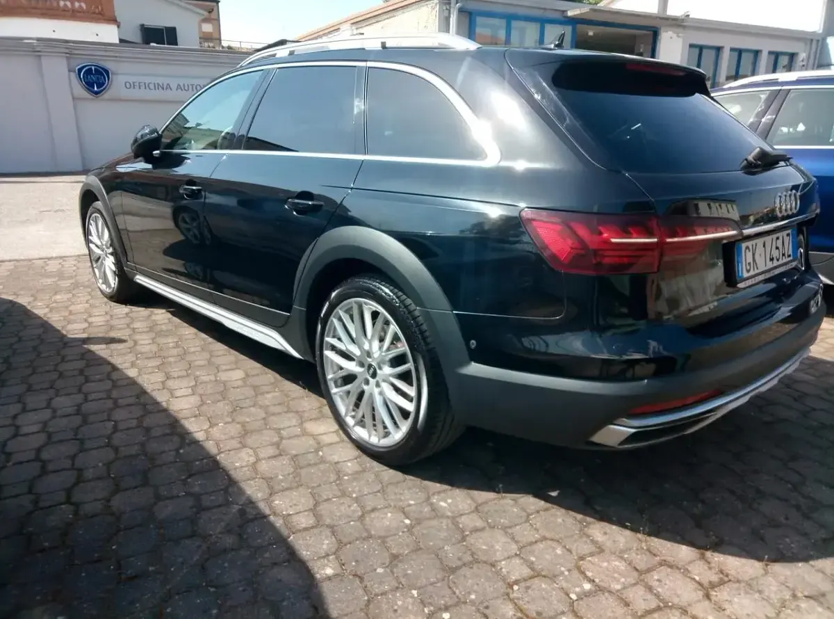 Usata Audi A4 203 CV (149 kW) 2022 Nero Station wagon