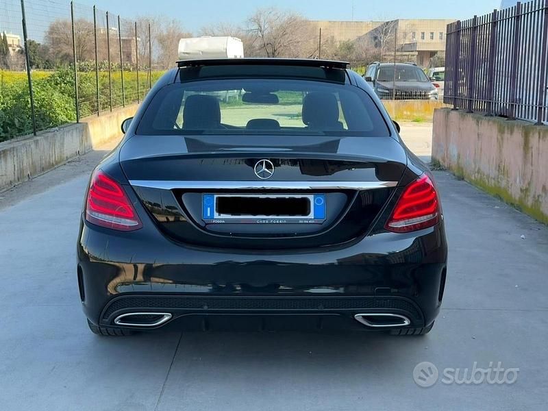 Usata Mercedes C180 Business 115 CV (84 kW) 2017 Nero Station wagon