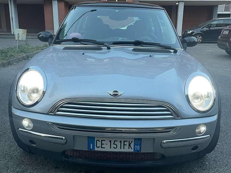 Argento Usata 2003 Mini Cooper Utilitaria | 1800 € (Super prezzo) - Immagine 1/4