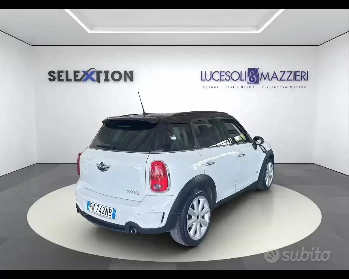 Usata Mini Cooper S Countryman 184 CV (135 kW) 2011 Bicol.bianco+t.nero SUV