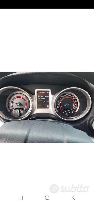 Usata Fiat Freemont 170 CV (125 kW) 2013 Grigio SUV