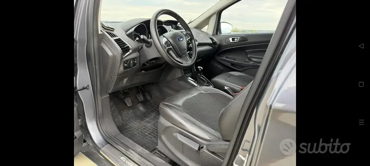 Usata Ford Ecosport Titanium 95 CV (69 kW) 2017 Grigio SUV
