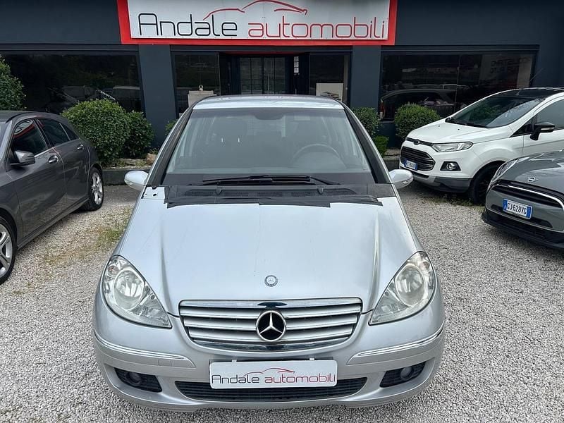 Usata Mercedes A160 Elegance 82 CV (60 kW) 2006 Argento Berlina