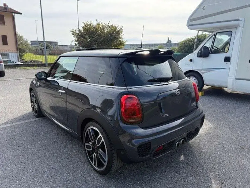 Usata Mini Cooper S Hype 192 CV (141 kW) 2018 Grigio Utilitaria