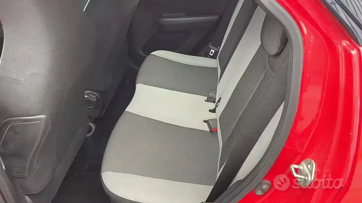 Usata Toyota Aygo 69 CV (50 kW) 2015 Utilitaria