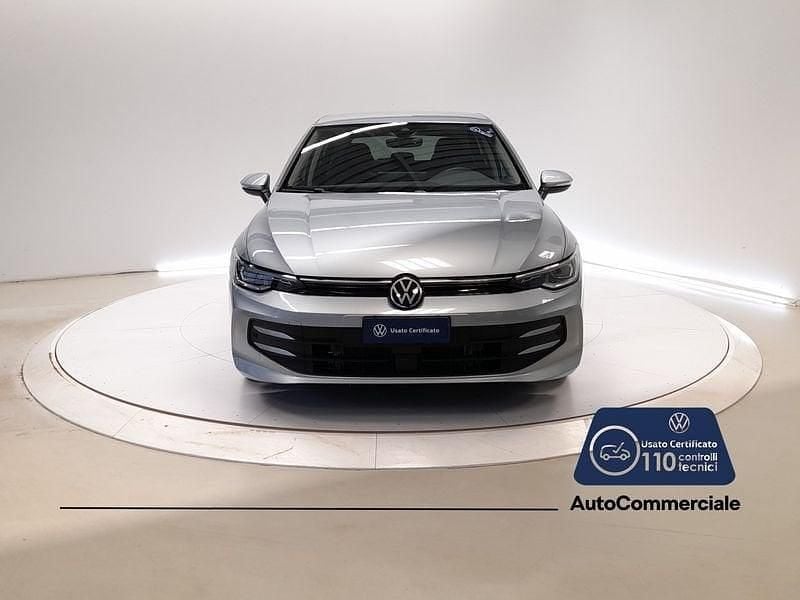 Begagnad VW Golf VIII 150 HK (110 kW) 2025 Silver Halvkombi
