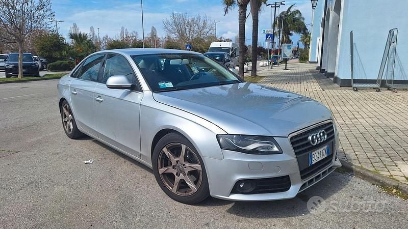 Usata Audi A4 120 CV (88 kW) 2010 Grigio Berlina
