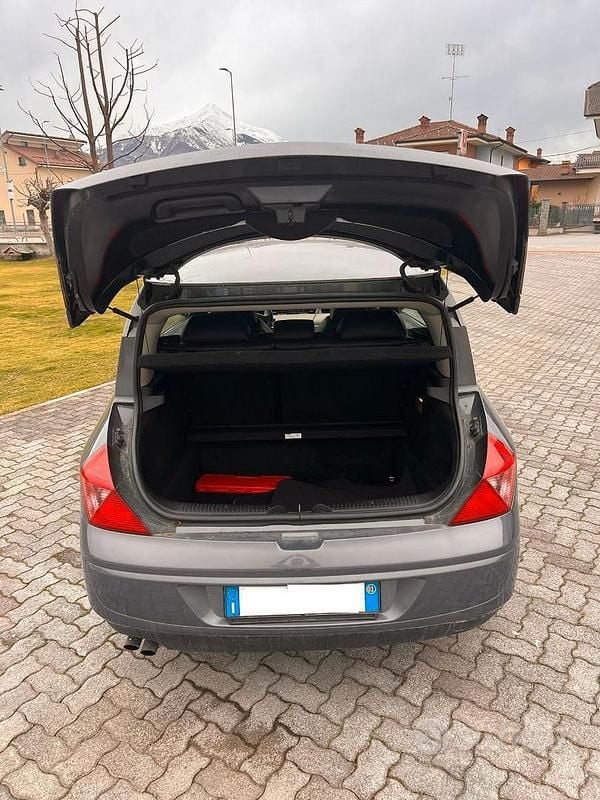 Usata Renault Avantime 150 CV (110 kW) 2002 Grigio Monovolume