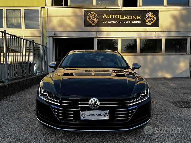 Usata VW Arteon Elegance 190 CV (139 kW) 2020 Grigio Berlina