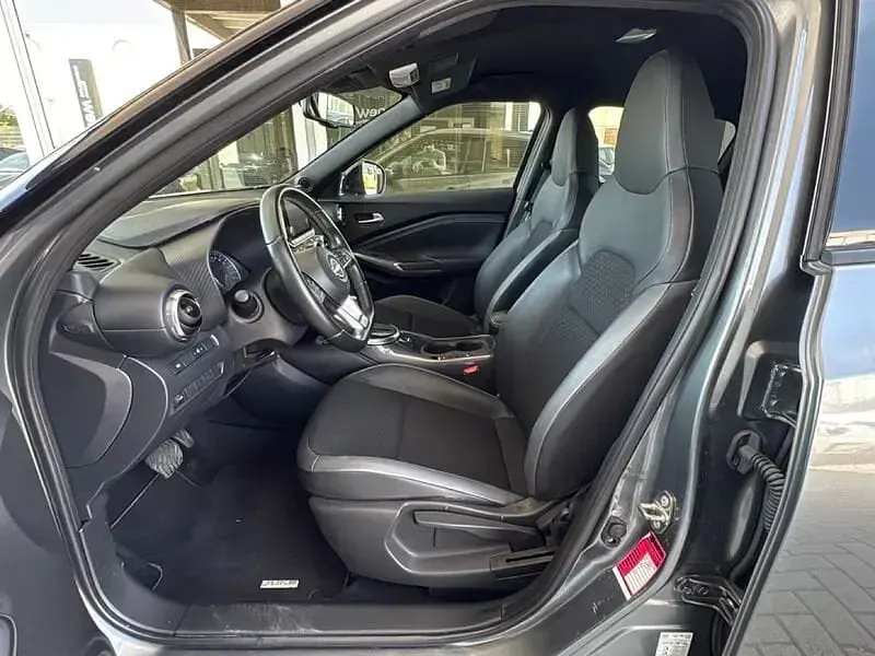 Usata Nissan Juke N-Connecta 143 CV (105 kW) 2023 Grigio SUV
