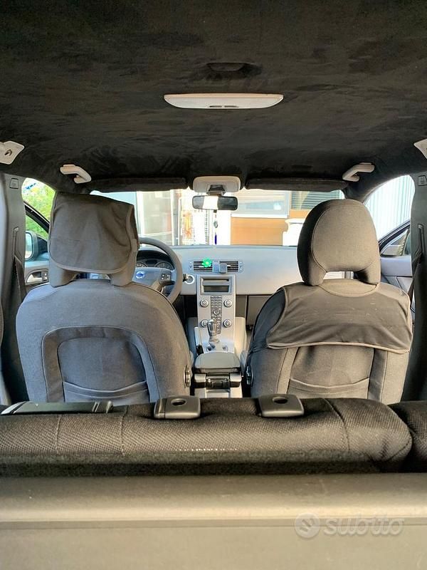 Usata Volvo V50 109 CV (80 kW) 2009 Nero Station wagon