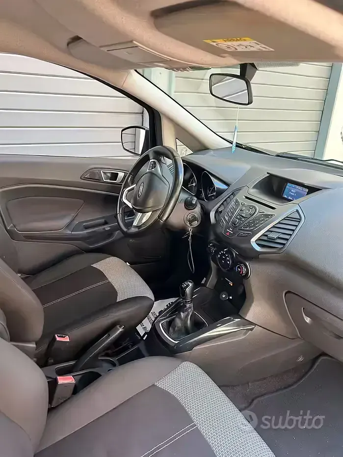 Usata Ford Ecosport 95 CV (69 kW) 2015 Nero SUV