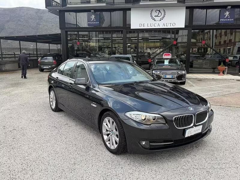 Usata BMW 523 204 CV (150 kW) 2010 Grigio Berlina