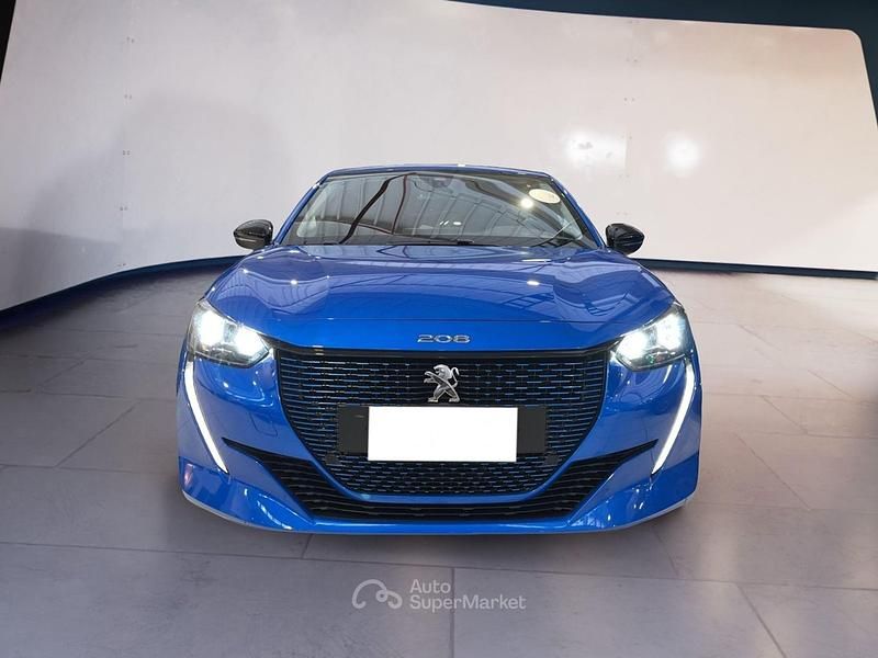Blu Nuova 2026 Peugeot 208 Allure Utilitaria | 23.500 € (Cara) - Immagine 1/4