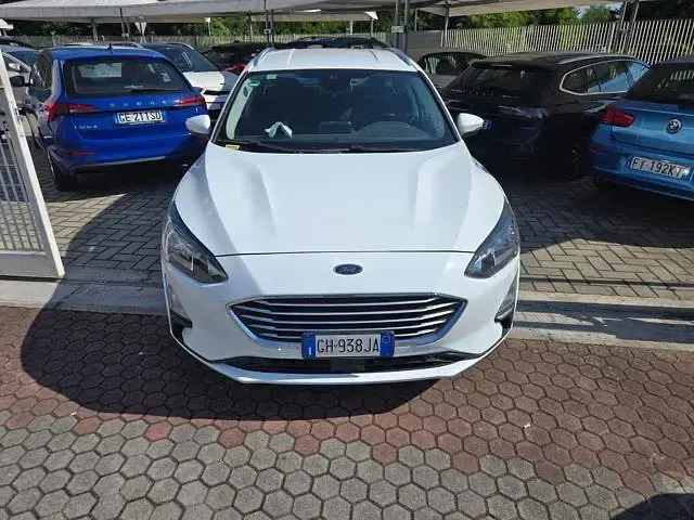 Usata Ford Focus Active 125 CV (91 kW) 2021 Bianco Station wagon