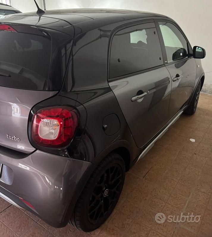 Usata Smart ForFour 2018 Grigio Utilitaria