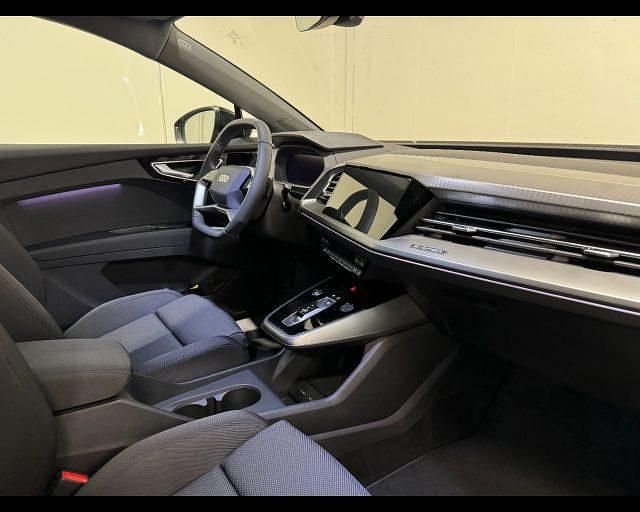 Usata Audi Q4 e-tron S-Line 210 kW (286 CV) 2024 Nero SUV