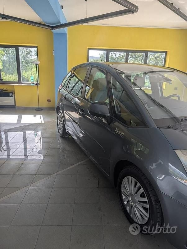 Blu Usata 2009 Citroën C4 Picasso Monovolume | 3200 € (Buon prezzo) - Immagine 1/4